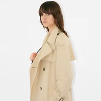 Long Highgrove Castleford Trench Coat in Nutmeg - Women, Cotton | Burberry® Official