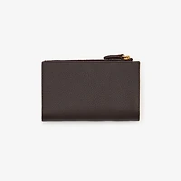 Medium Bloomsbury Wallet in Peat brown/sand beige - Women, Leather | Burberry® Official