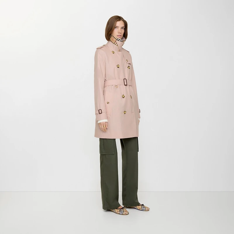 Short Tropical Gabardine Kensington Trench Coat in Pale sugar pink - Women | Burberry® Official