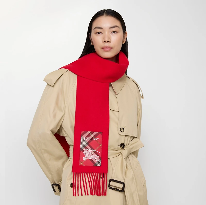 Check Label Cashmere Scarf in Crayon red | Burberry® Official