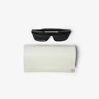Classic Rectangular Sunglasses​ in Black - Men | Burberry® Official