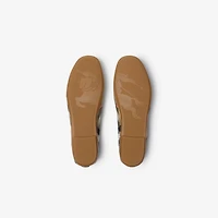 Check Ballerinas in Sand