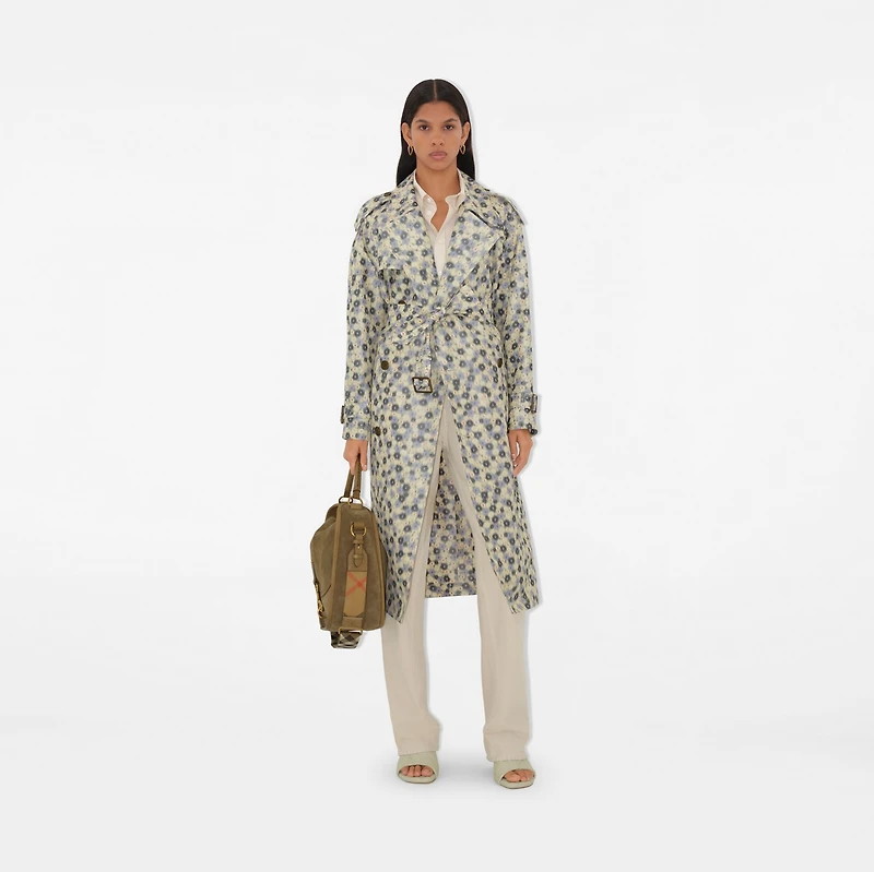 Long Daisy Lightweight Trench Coat in Eccles - Women | Burberry® Official