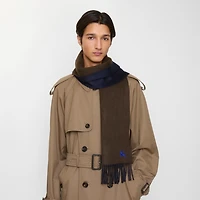 Reversible Cashmere Scarf in Snug/ink | Burberry® Official