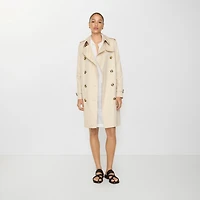 Mid-length Tropical Gabardine Kensington Trench Coat in Clam beige - Women | Burberry® Official