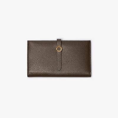 Grainy Leather Continental Wallet in Ebony brown - Women | Burberry® Official