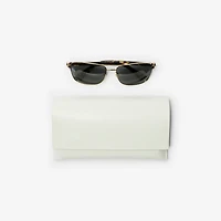 Metal Shield Rectangular Sunglasses​ in Gold