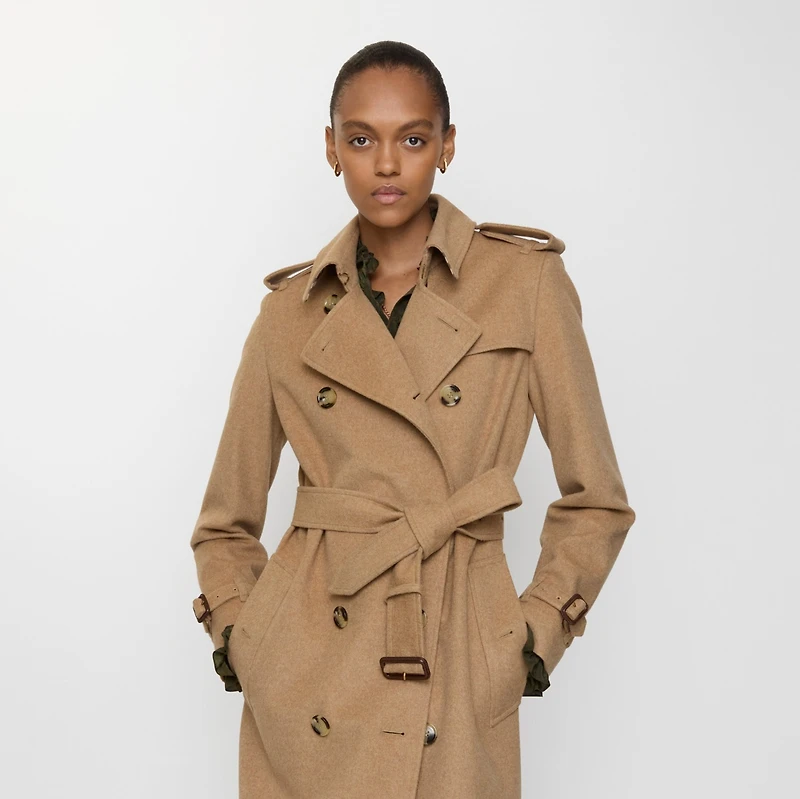 Long Cashmere Kensington Trench Coat in Camel beige - Women | Burberry® Official