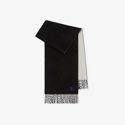 Reversible Cashmere Scarf in Black/mitten | Burberry® Official