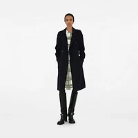 Long Chelsea Heritage Trench Coat in Black - Women, Cotton Gabardine | Burberry® Official