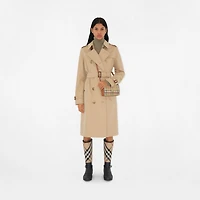 Hampshire Bag in Archive beige/briar brown - Women | Burberry® Official