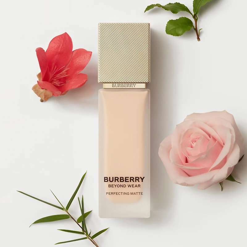 Beyond Wear Perfecting Matte Foundation – Medium Warm