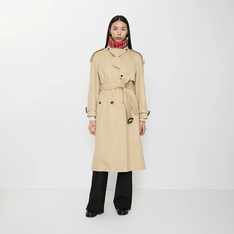 Long Gabardine Fitzrovia Trench Coat with Warmer in Limestone beige - Women, Wool, Cotton Gabardine | Burberry® Official