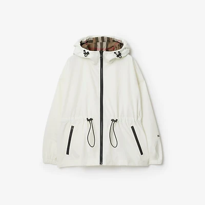 Lightweight Jacket in Frosted vanilla - Women | Burberry® Official