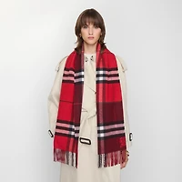 Contrast Check Cashmere Scarf in Post red/oxblood red | Burberry® Official
