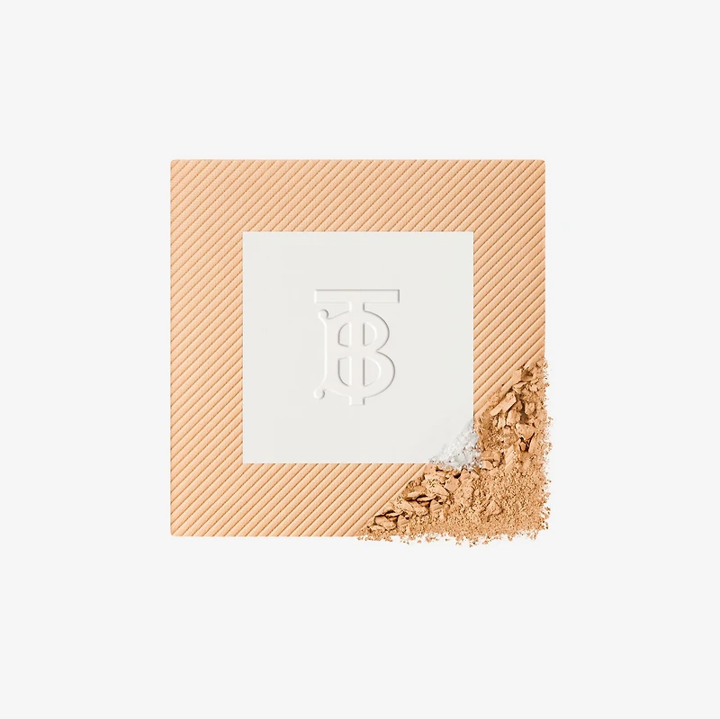 Beyond Wear Setting and Refining Powder – Medium - Women | Burberry® Official
