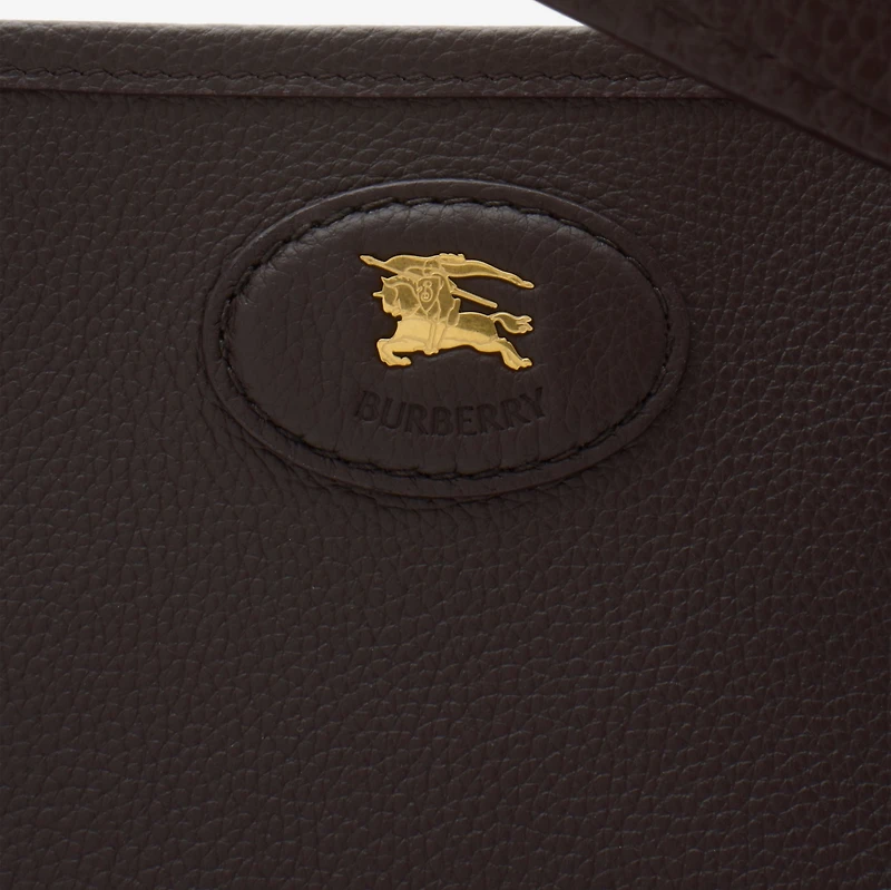 Large Reversible Bloomsbury Tote in Sand beige/peat brown - Men | Burberry® Official