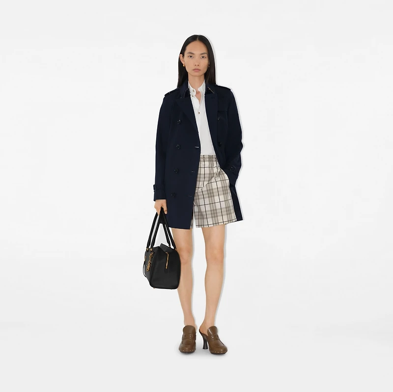 Short Kensington Heritage Trench Coat in Coal blue - Women, Cotton Gabardine | Burberry® Official