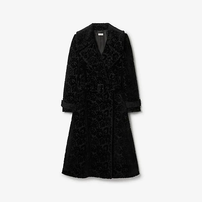 Vine Silk Blend Velvet Tailored Coat in Black - Women | Burberry® Official