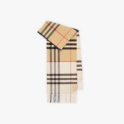 Contrast Check Cashmere Scarf in Sand/pebble white | Burberry® Official