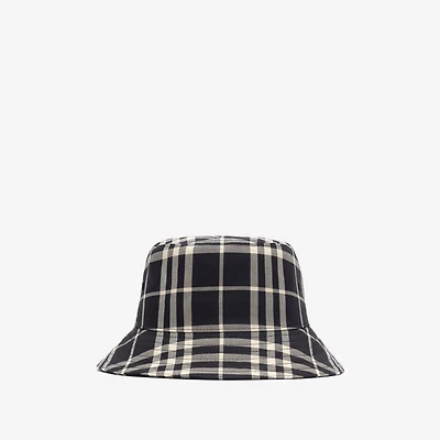 Check Cotton Bucket Hat in Black/calico beige - Men | Burberry® Official