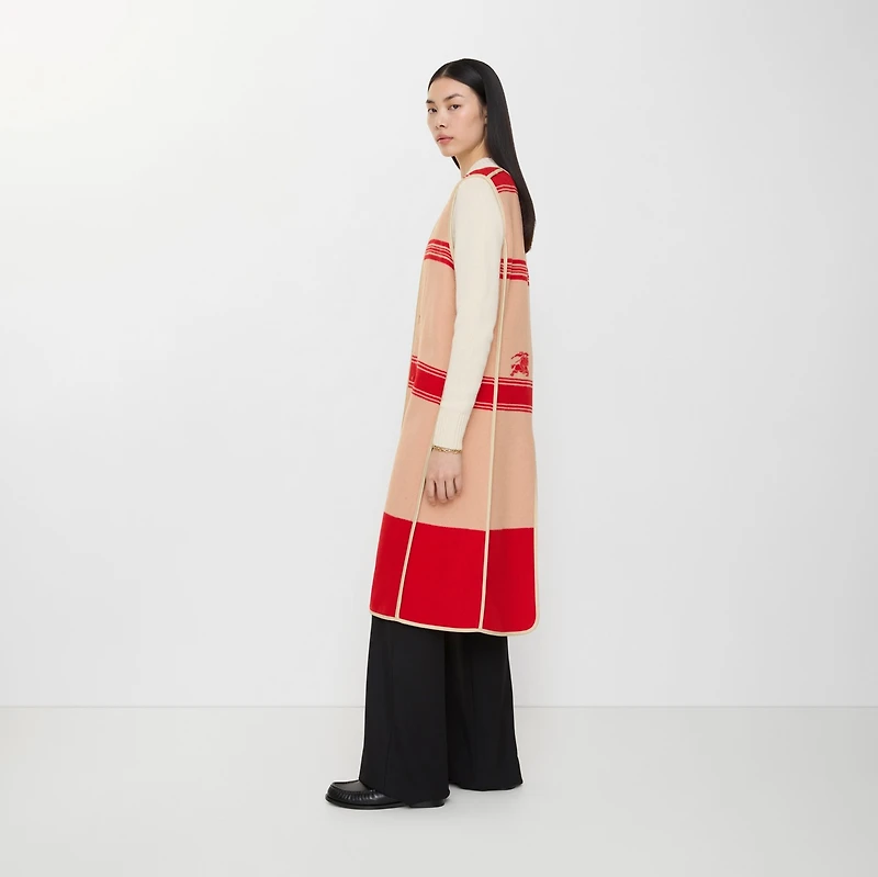 Long Gabardine Fitzrovia Trench Coat with Warmer in Limestone beige - Women, Wool, Cotton Gabardine | Burberry® Official