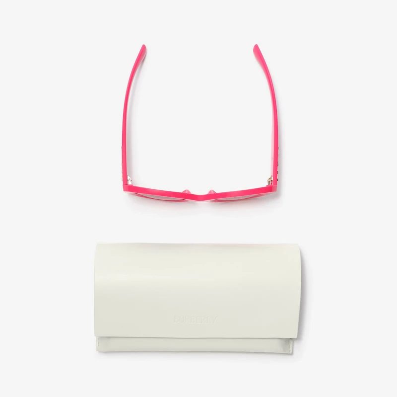 Heritage Round Sunglasses in Aubergine - Women | Burberry® Official