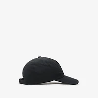 Knight Stamp Nylon Baseball Cap in Black/sand beige - Men | Burberry® Official