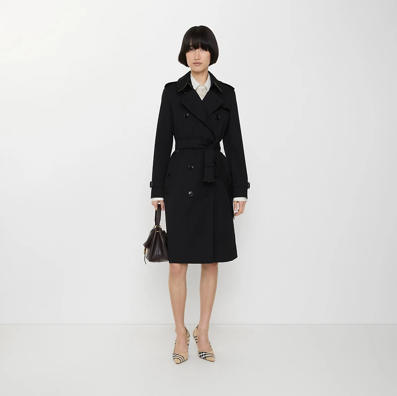 Long Kensington Heritage Trench Coat in Black - Women, Cotton Gabardine | Burberry® Official