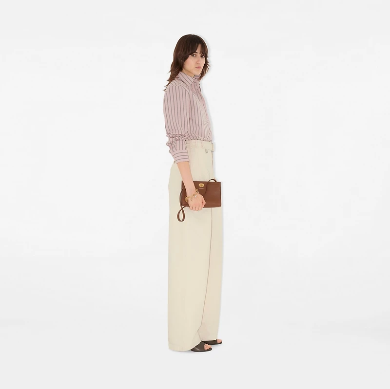 Cotswolds Pouch in Hazel - Women, Leather | Burberry® Official