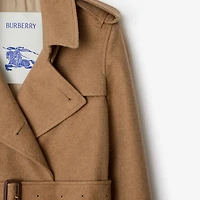Long Cashmere Kensington Trench Coat in Camel beige - Women | Burberry® Official