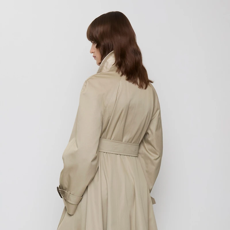 Long Gabardine Ellingham Fit-and-flare Car Coat in Quill beige - Women | Burberry® Official
