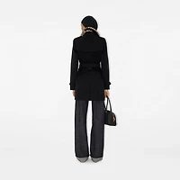 Short Chelsea Heritage Trench Coat in Black - Women, Cotton Gabardine | Burberry® Official