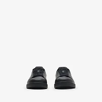 Leather Set Sneakers​ in Black/sand beige - Men | Burberry® Official