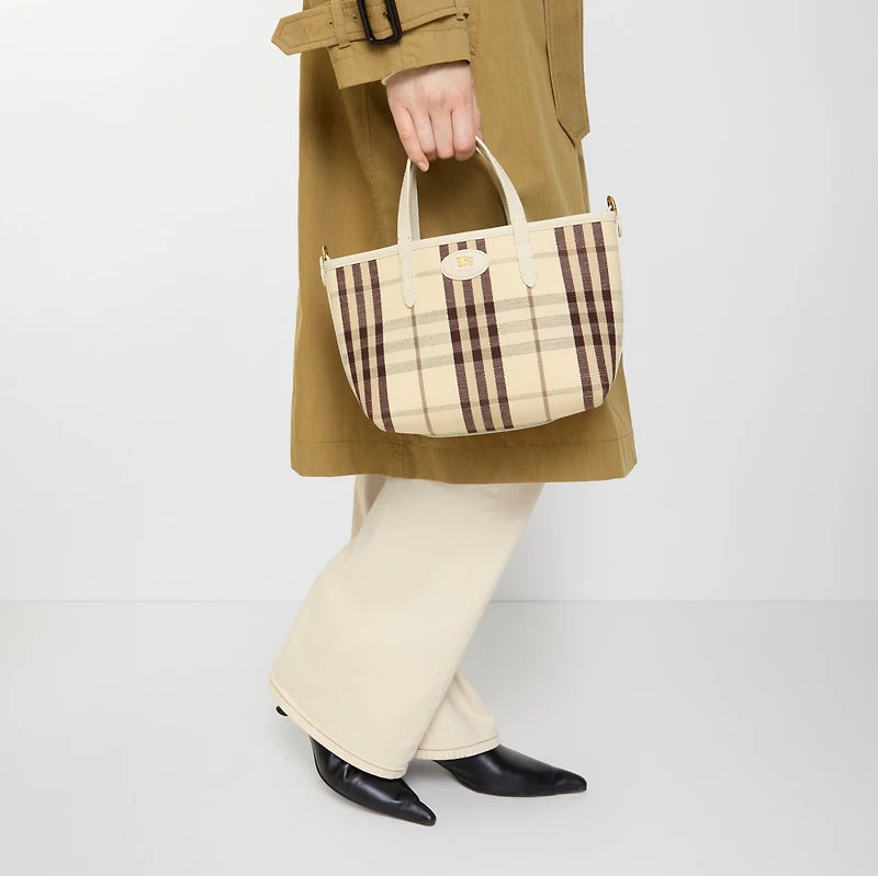Mini Reversible Bloomsbury Tote​ in Soap beige/light beige - Women | Burberry® Official