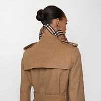 Long Cashmere Kensington Trench Coat in Camel beige - Women | Burberry® Official