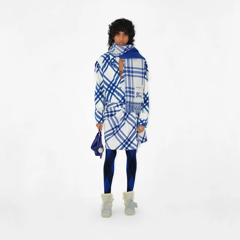Reversible Check Cashmere Scarf in Knight | Burberry® Official
