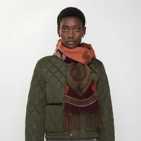 Etched Knight Cashmere Scarf in Oxblood red | Burberry® Official