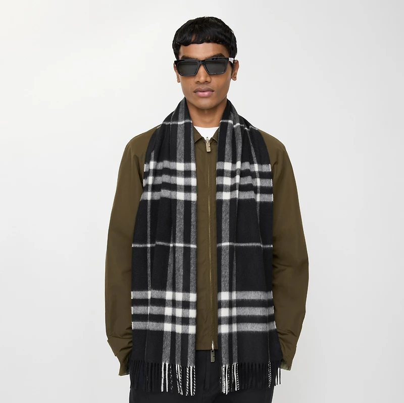 Check Cashmere Scarf in Black/calico | Burberry® Official