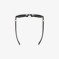 Curve Pilot Sunglasses​ in Bright tortoiseshell - Women | Burberry® Official