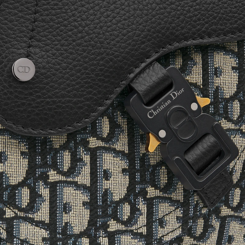 Saddle Messenger Bag