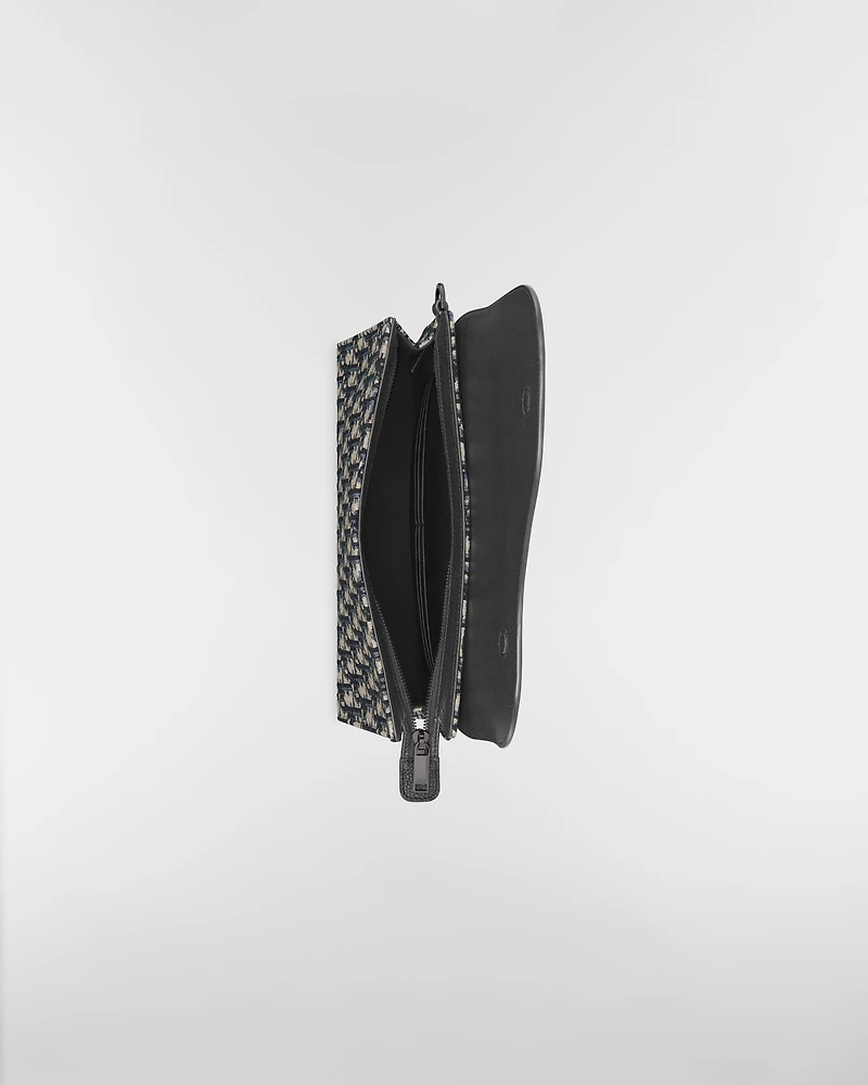 Saddle A5 Triangle Pouch
