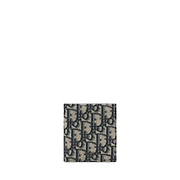 Compact Vertical Wallet