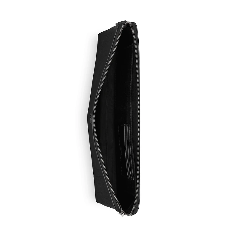 A4 Zipped Pouch