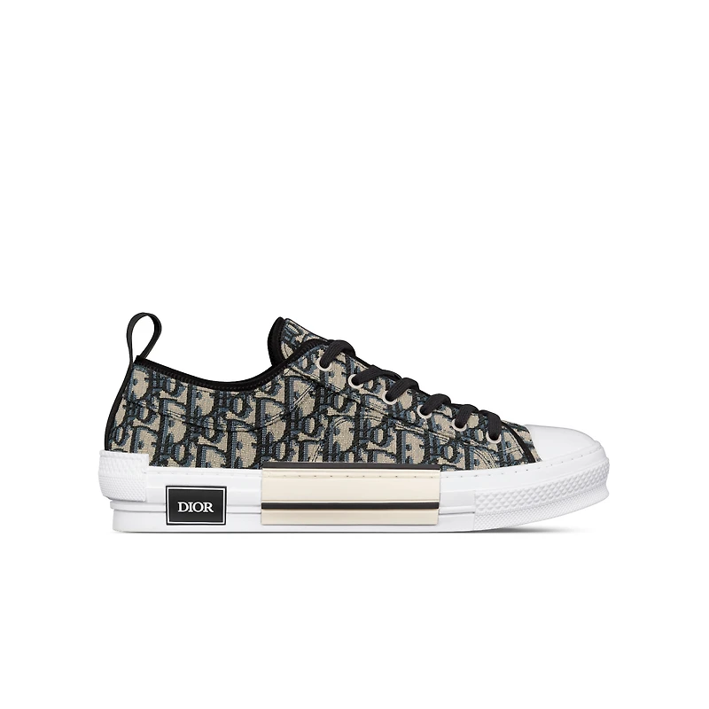 B23 League Low-Top Sneaker