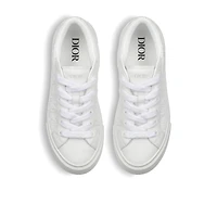 B33 Spin Sneaker