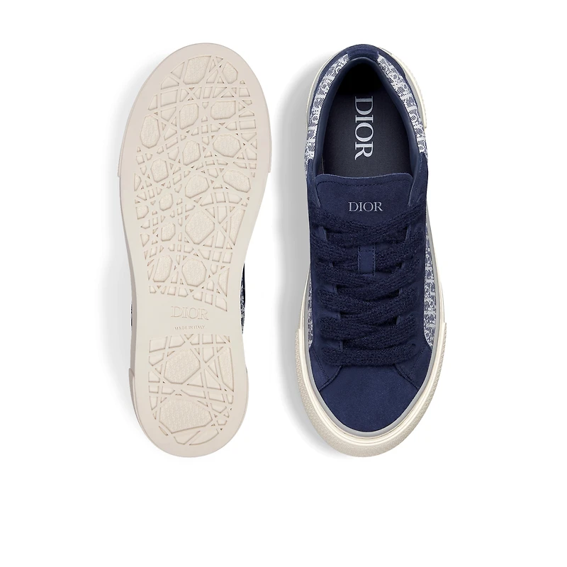 B33 Spin Sneaker