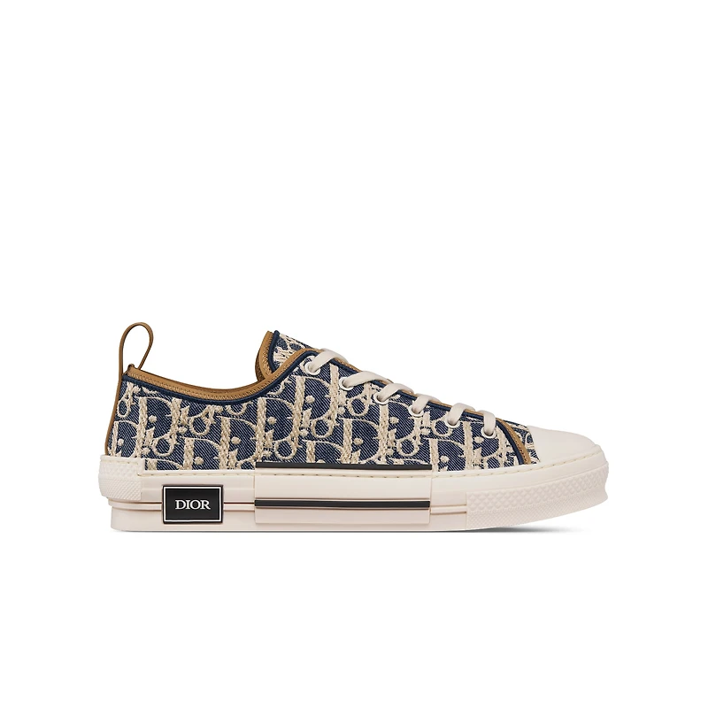 B23 League Low-Top Sneaker