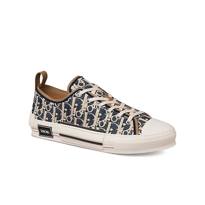 B23 League Low-Top Sneaker