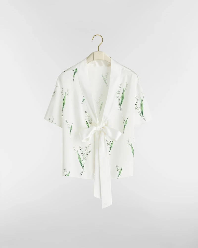 Blouse with Tied Collar
